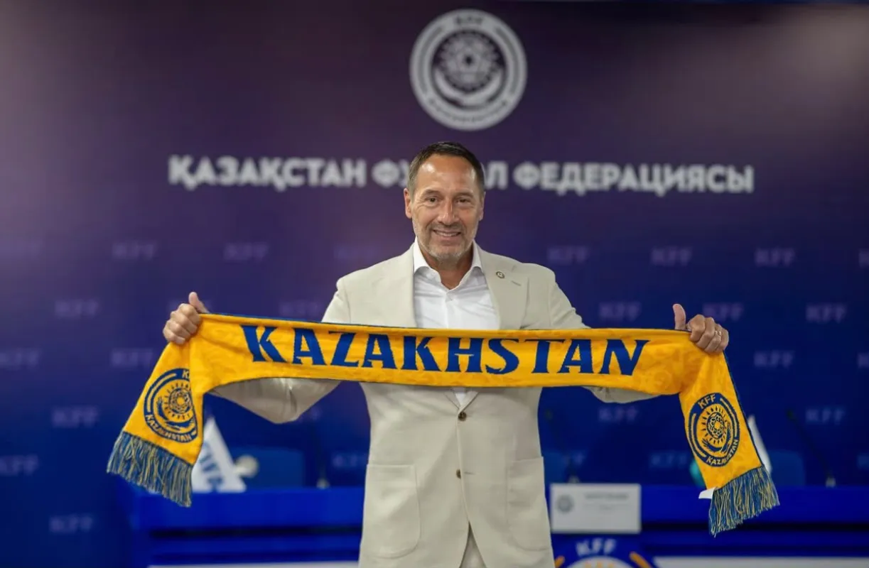 Футболдан Қазақстан ұлттық құрамасына жаңа бапкер тағайындалды