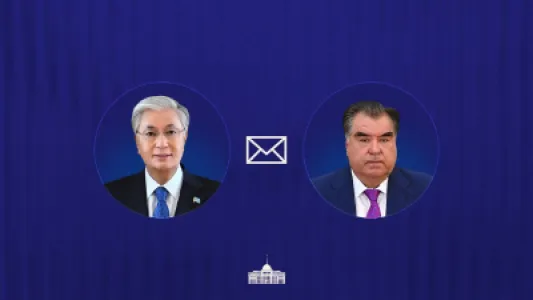 Қасым-Жомарт Тоқаев Тәжікстан президентін Тәуелсіздіктің 35 жылдығымен құттықтады