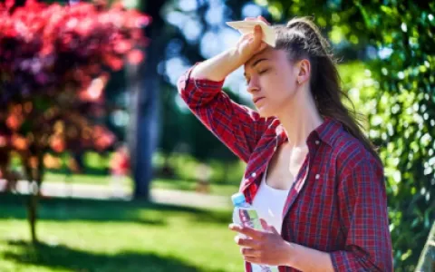 Токиода аптап ыстықтан 260-тан астам адам ауруханаға түсті